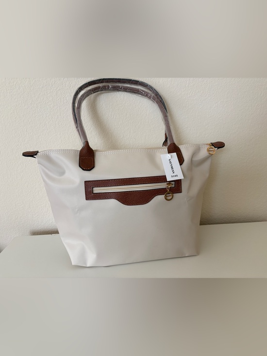 Amazon Essentials Handbags - Cream Tote Bag with Brown Handles Nylon Tote NEW